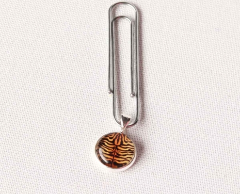 Planer Cabochon Charm Tiger